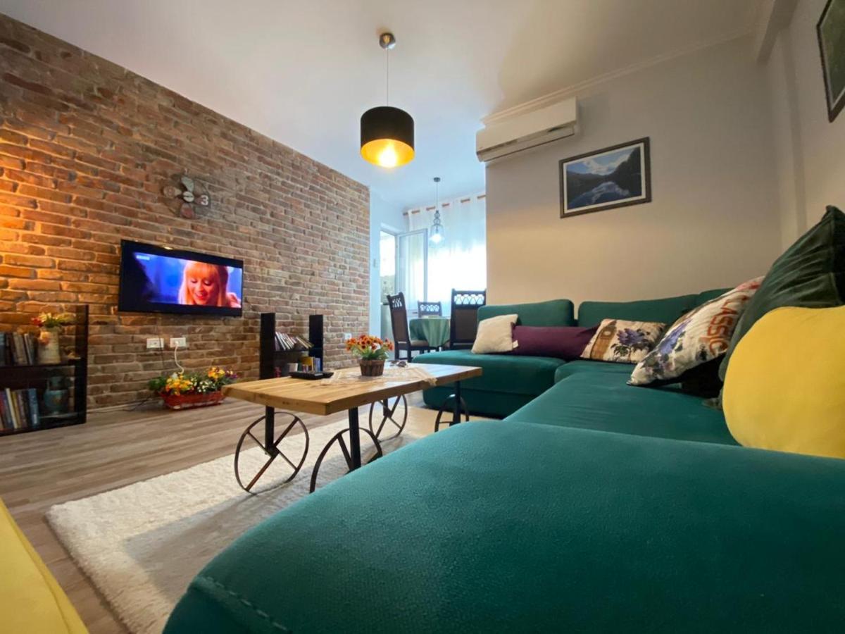 Ultra Apartments 'New Baazar' Tirana Extérieur photo