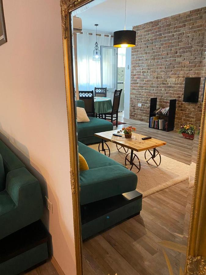 Ultra Apartments 'New Baazar' Tirana Extérieur photo