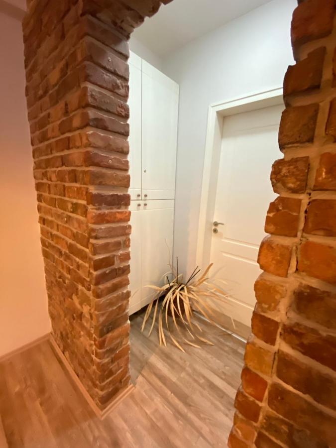 Ultra Apartments 'New Baazar' Tirana Extérieur photo